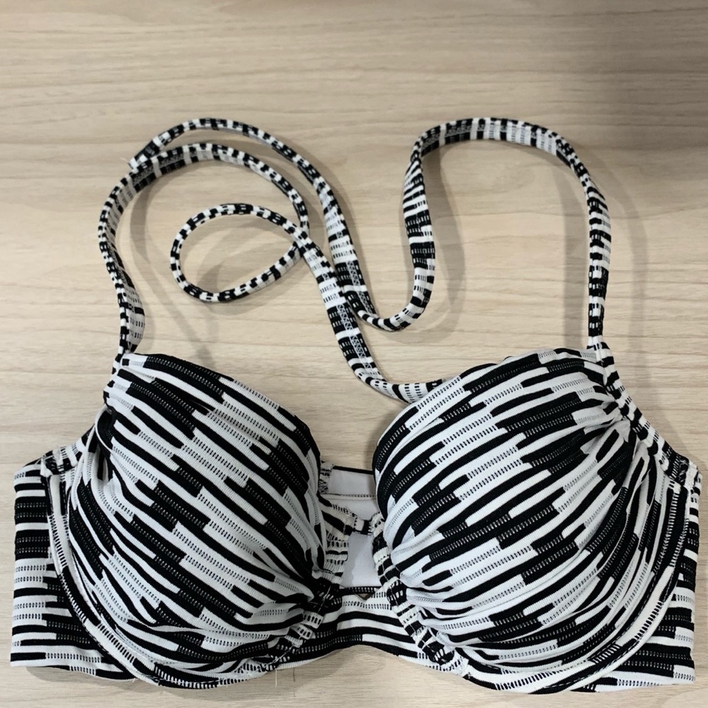 Victoria Secret Triangle Push Up Bathing Suit Top